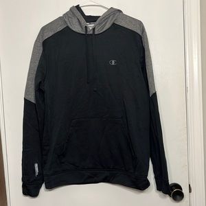 Men’s Champion Hoodie Size - M